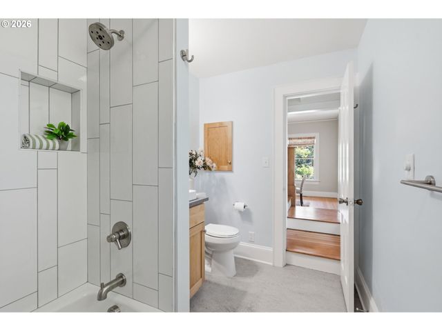 1617 BIRCH St, Forest Grove, OR 97116