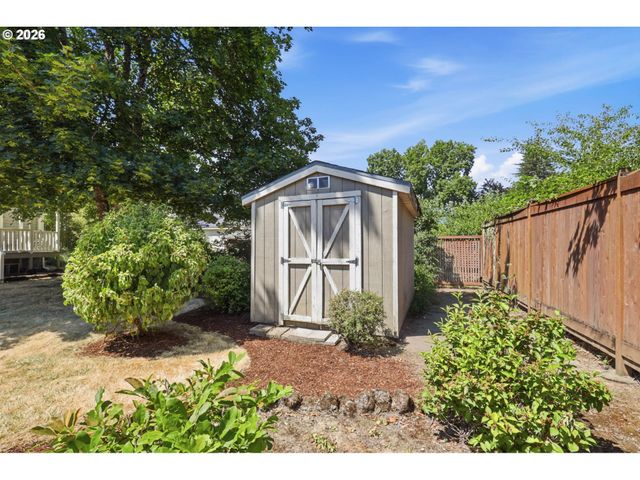 1617 BIRCH St, Forest Grove, OR 97116