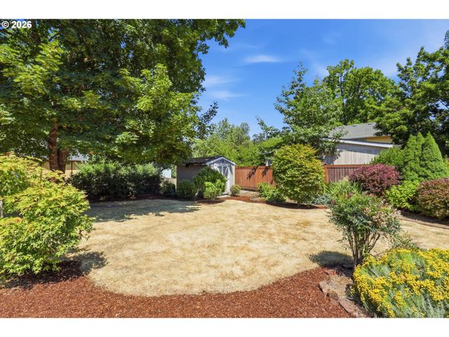 1617 BIRCH St, Forest Grove, OR 97116