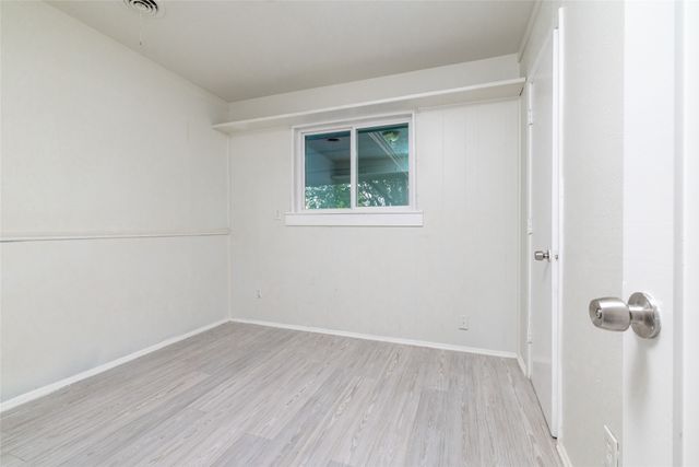 4400 Jane Anne Street, Haltom City, TX 76117
