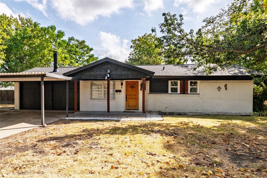 4400 Jane Anne Street, Haltom City, TX 76117