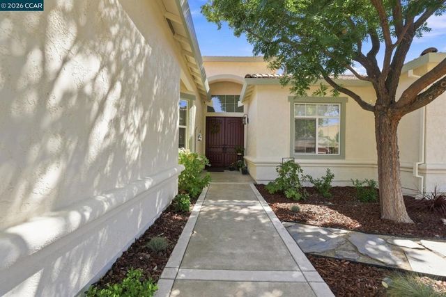5204 Sturges Ct, Antioch, CA 94531