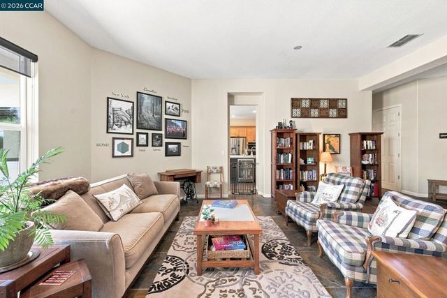 5204 Sturges Ct, Antioch, CA 94531