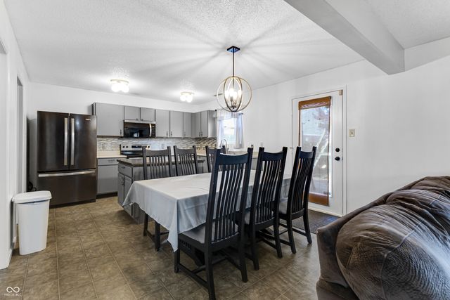 1770 Blue Grass Parkway, Greenwood, IN 46143