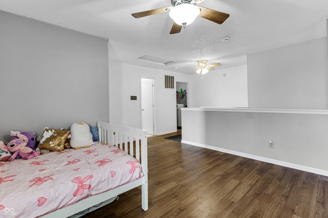 1770 Blue Grass Parkway, Greenwood, IN 46143