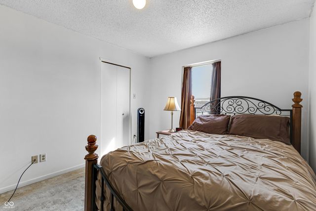 1770 Blue Grass Parkway, Greenwood, IN 46143