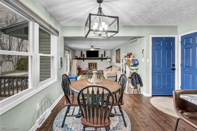 204 Circle Drive, Doylestown, OH 44230