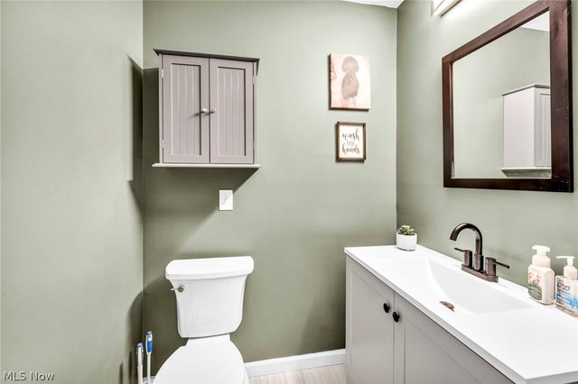 204 Circle Drive, Doylestown, OH 44230