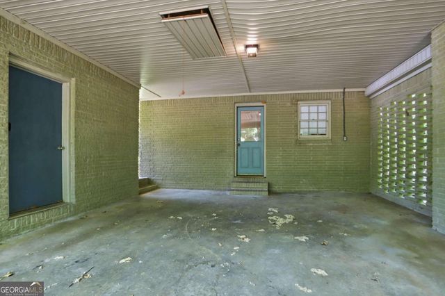 3082 Lake Ranch Drive, Gainesville, GA 30506