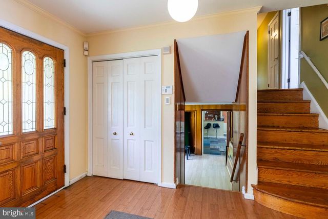 1030 ROCK CREEK DR, Wyncote, PA 19095