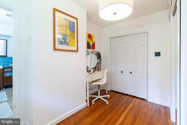 1030 ROCK CREEK DR, Wyncote, PA 19095