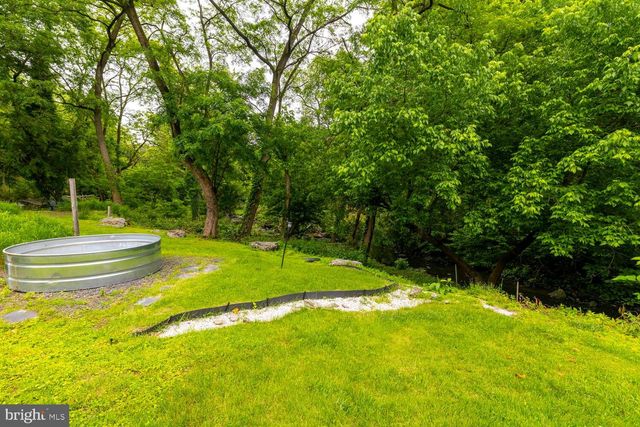 1030 ROCK CREEK DR, Wyncote, PA 19095