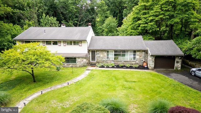 1030 ROCK CREEK DR, Wyncote, PA 19095