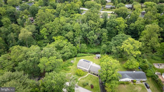 1030 ROCK CREEK DR, Wyncote, PA 19095