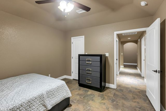 2800 Fairfield Ln, Midland, TX 79705