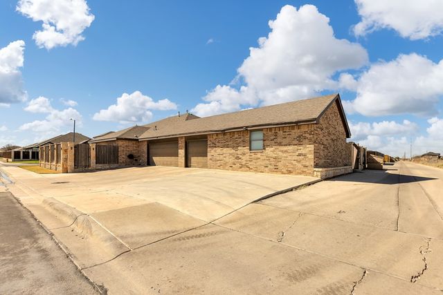 2800 Fairfield Ln, Midland, TX 79705