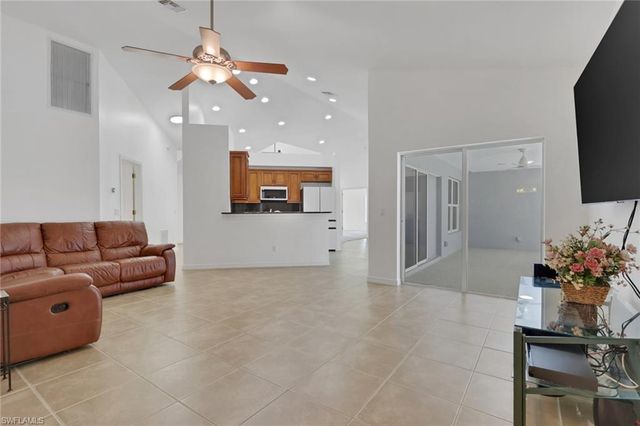 1330 11TH ST SW, Naples, FL 34117