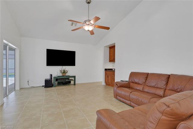 1330 11TH ST SW, Naples, FL 34117