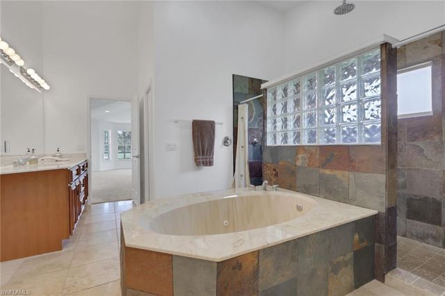 1330 11TH ST SW, Naples, FL 34117