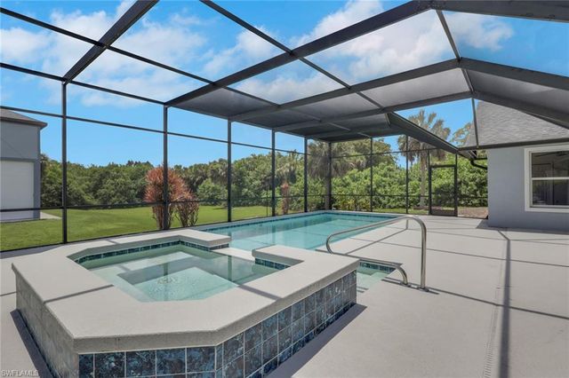 1330 11TH ST SW, Naples, FL 34117