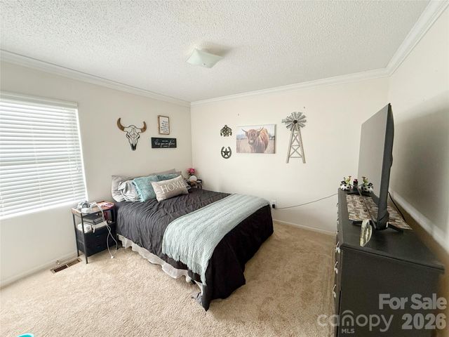 928 Lyndsey Brooke Court, Lincolnton, NC 28092