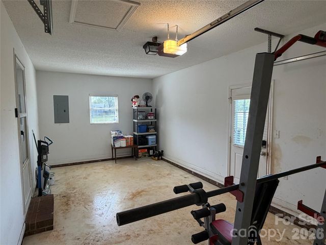 928 Lyndsey Brooke Court, Lincolnton, NC 28092