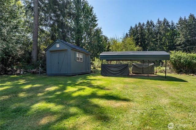 22418 Maple Drive NW, Lakebay, WA 98349