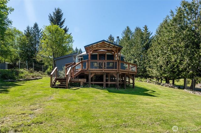 22418 Maple Drive NW, Lakebay, WA 98349