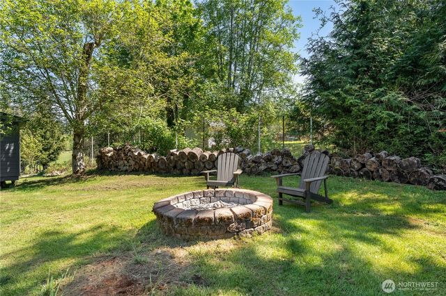 22418 Maple Drive NW, Lakebay, WA 98349
