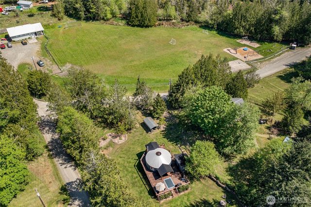 22418 Maple Drive NW, Lakebay, WA 98349