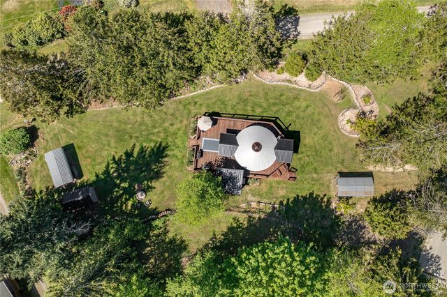 22418 Maple Drive NW, Lakebay, WA 98349