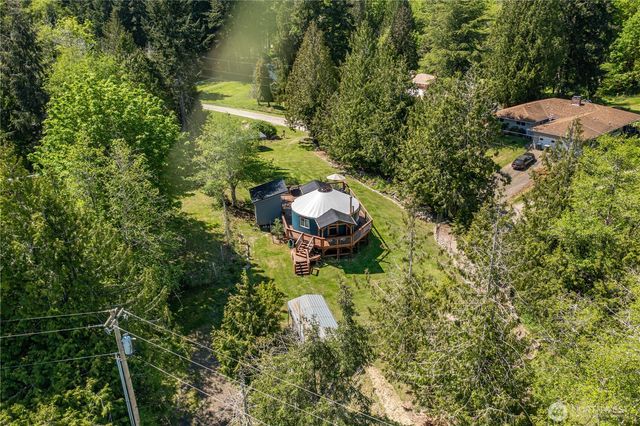 22418 Maple Drive NW, Lakebay, WA 98349