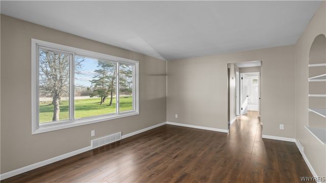6700 Clinton Street, Elma, NY 14059