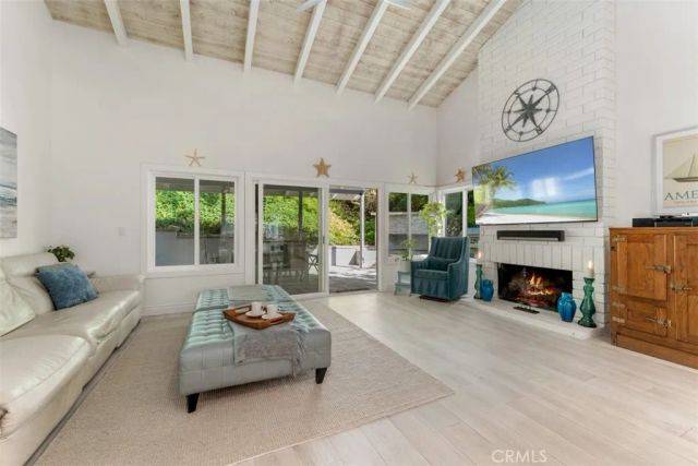 499 Nyes Place, Laguna Beach, CA 92651