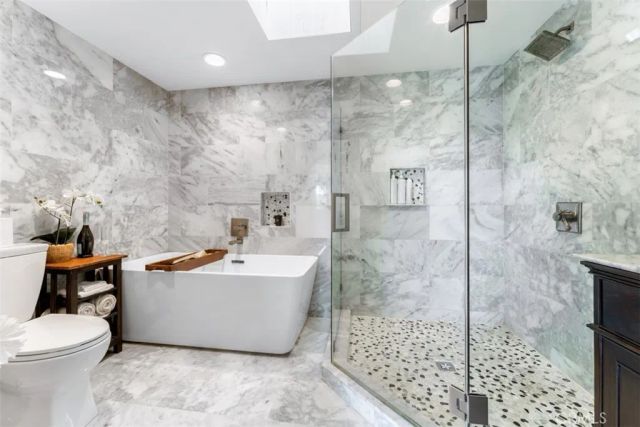 499 Nyes Place, Laguna Beach, CA 92651