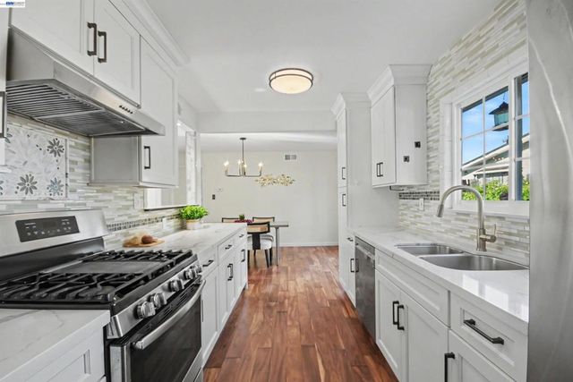 2815 Canterbury Dr,, Richmond, CA 94806
