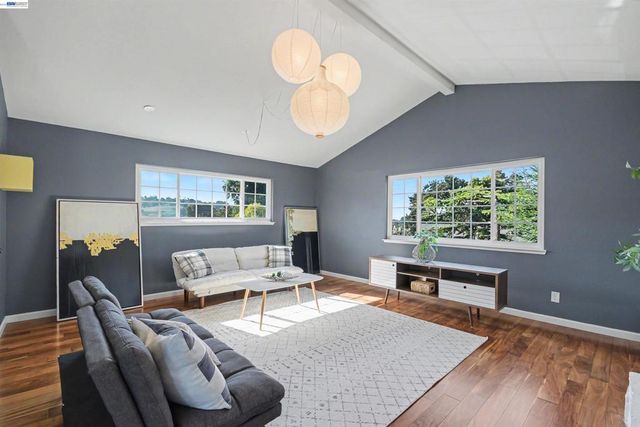 2815 Canterbury Dr,, Richmond, CA 94806