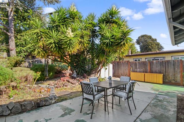 2815 Canterbury Dr,, Richmond, CA 94806
