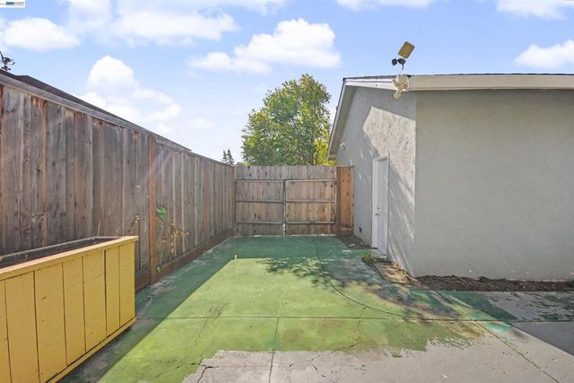 2815 Canterbury Dr,, Richmond, CA 94806