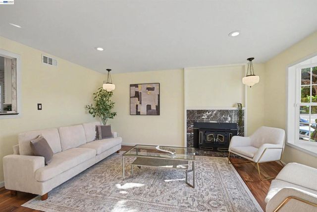 2815 Canterbury Dr,, Richmond, CA 94806