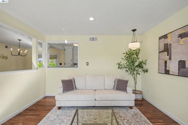 2815 Canterbury Dr,, Richmond, CA 94806
