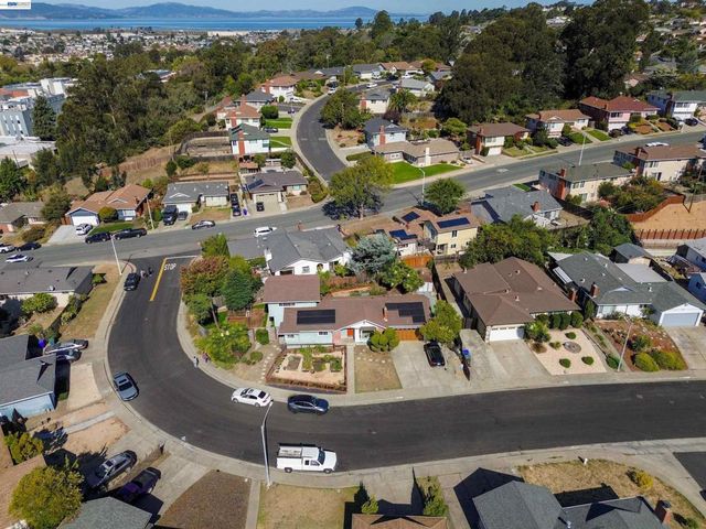 2815 Canterbury Dr,, Richmond, CA 94806