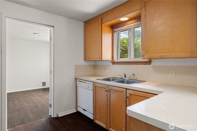 2114 S 128th Street, Seatac, WA 98168
