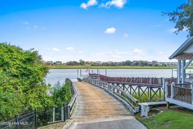 2115 Oyster Harbour Parkway SW, Supply, NC 28462