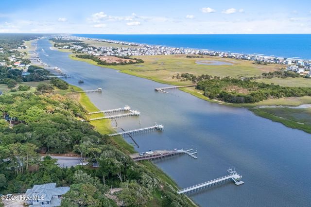 2115 Oyster Harbour Parkway SW, Supply, NC 28462