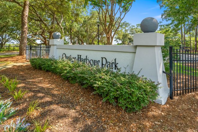 2115 Oyster Harbour Parkway SW, Supply, NC 28462