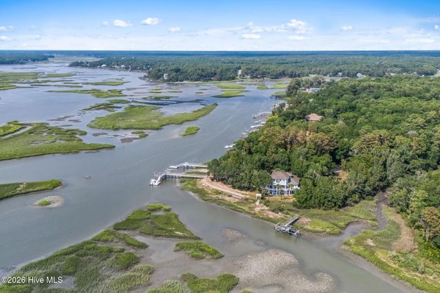2115 Oyster Harbour Parkway SW, Supply, NC 28462