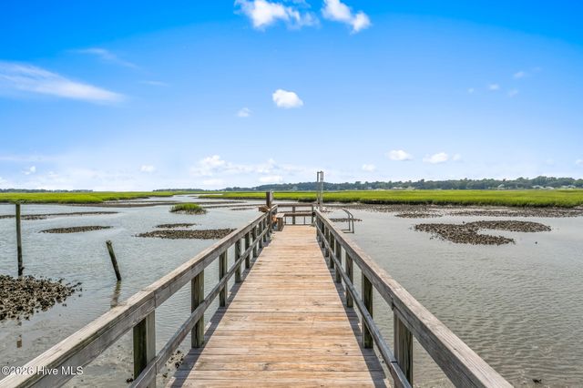 2115 Oyster Harbour Parkway SW, Supply, NC 28462