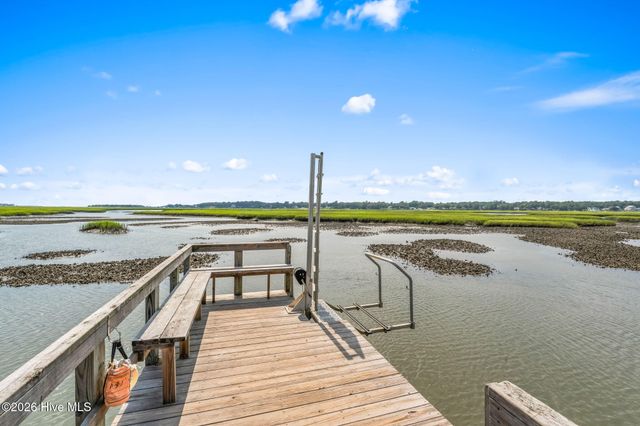 2115 Oyster Harbour Parkway SW, Supply, NC 28462