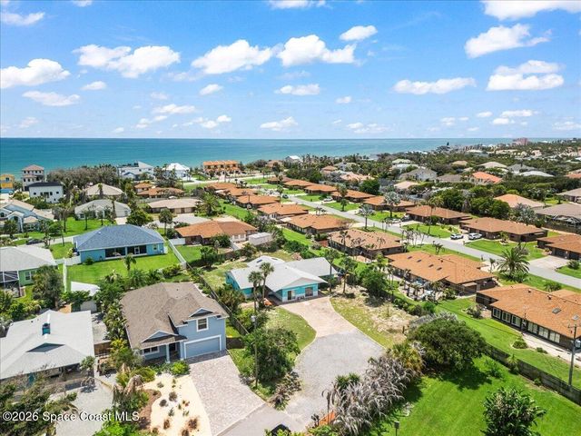 5283-5285 Palmetto Drive, Melbourne Beach, FL 32951